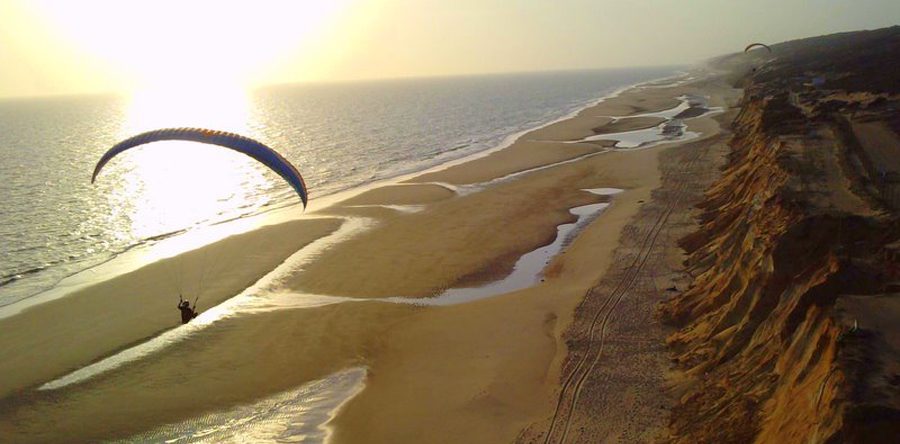Costa de la Luz: discover a magic paragliding site at southern Spain